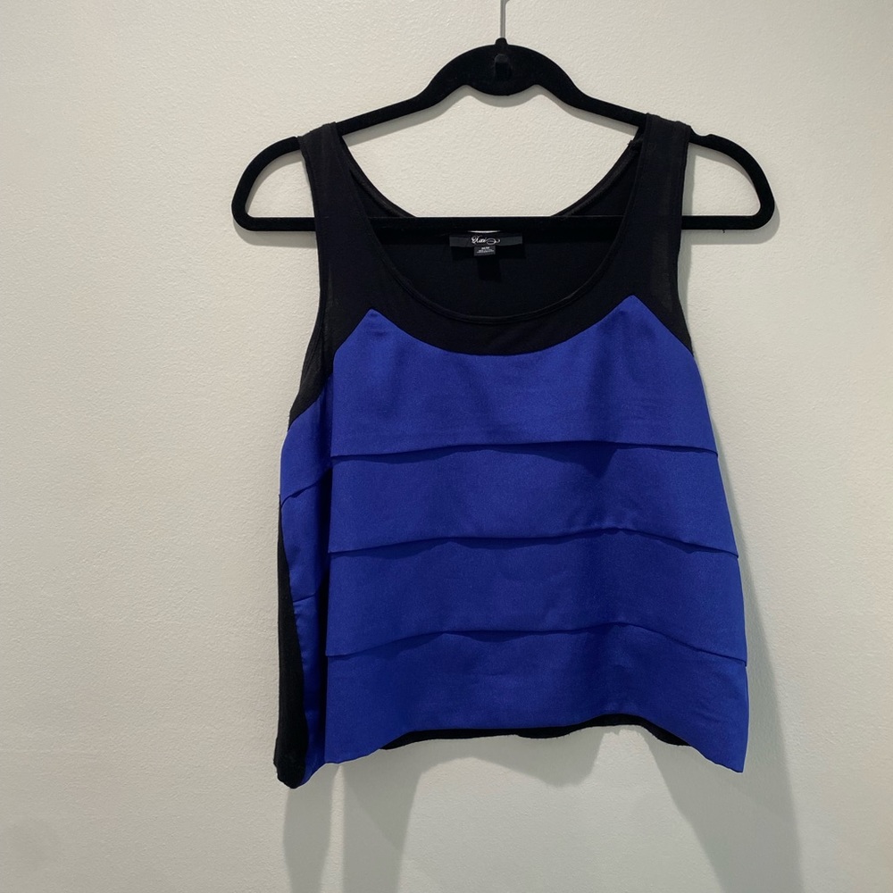 Blue crop tank CALL OUT